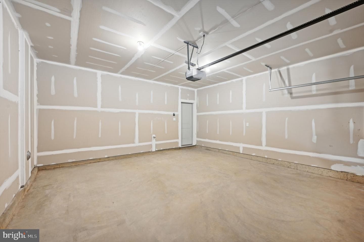 702 Managrass Drive photo 39