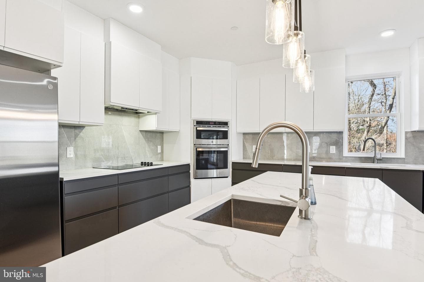 8325 Grove Angle Road photo 17