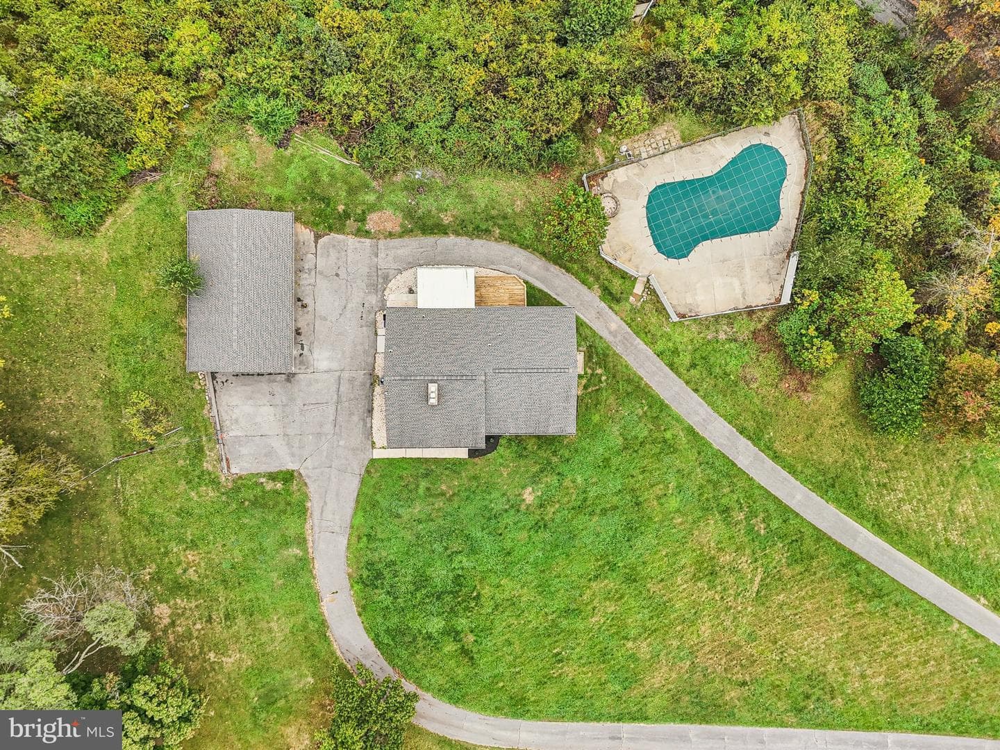15474 Roxbury Road photo 49