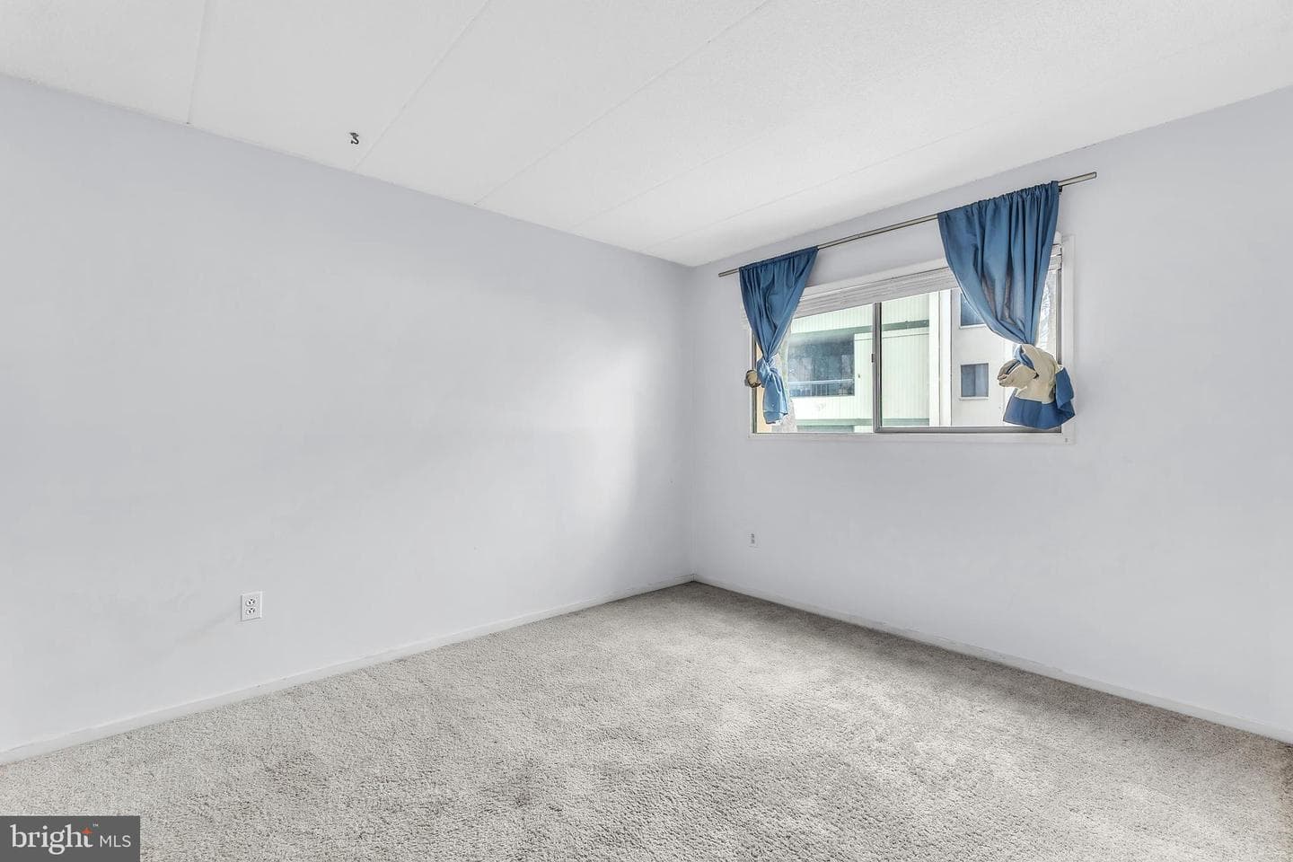 5633 Harpers Farm Road #d photo 11