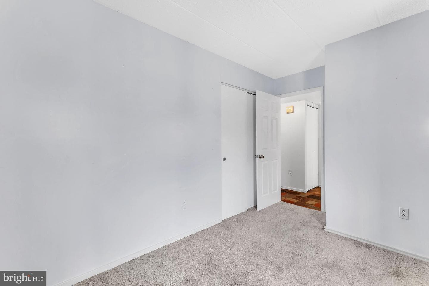 5633 Harpers Farm Road #d photo 14