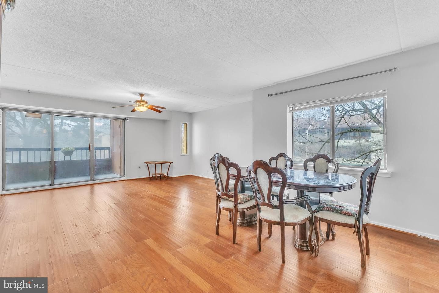 5633 Harpers Farm Road #d photo 9