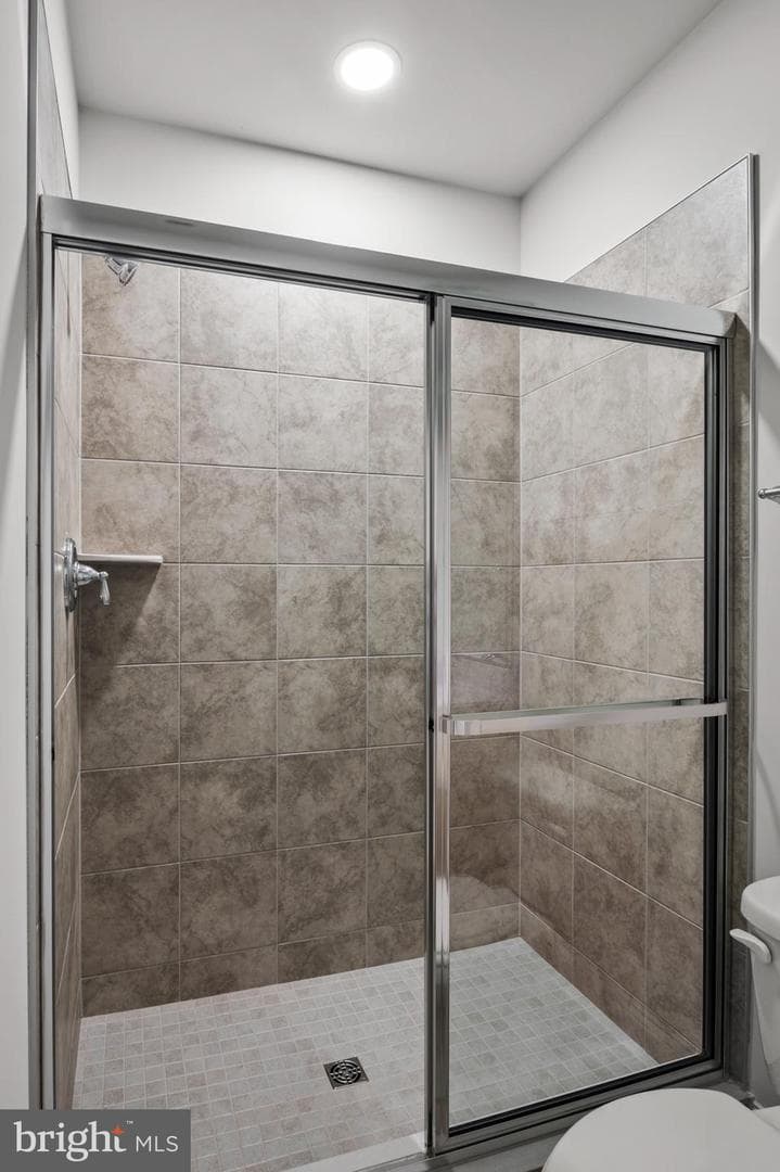4496 Ilchester Road photo 55
