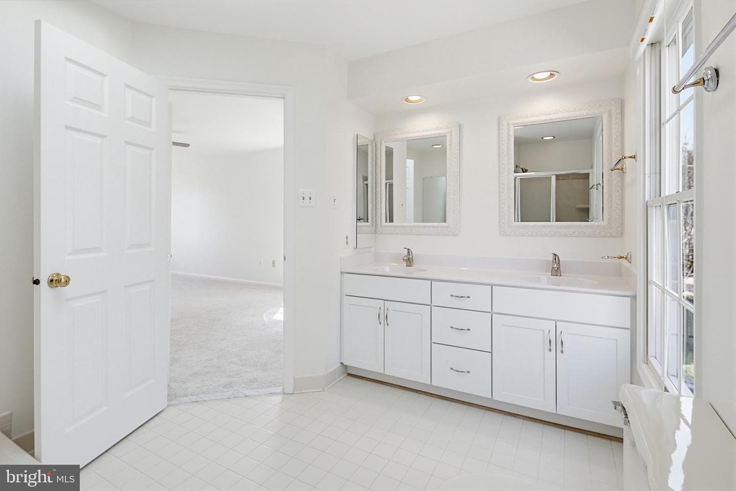 8307 Spring Blossom Court photo 34