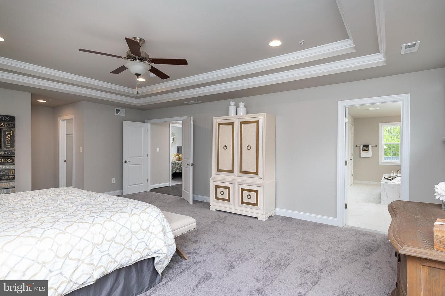 4468 Ilchester Road photo 13