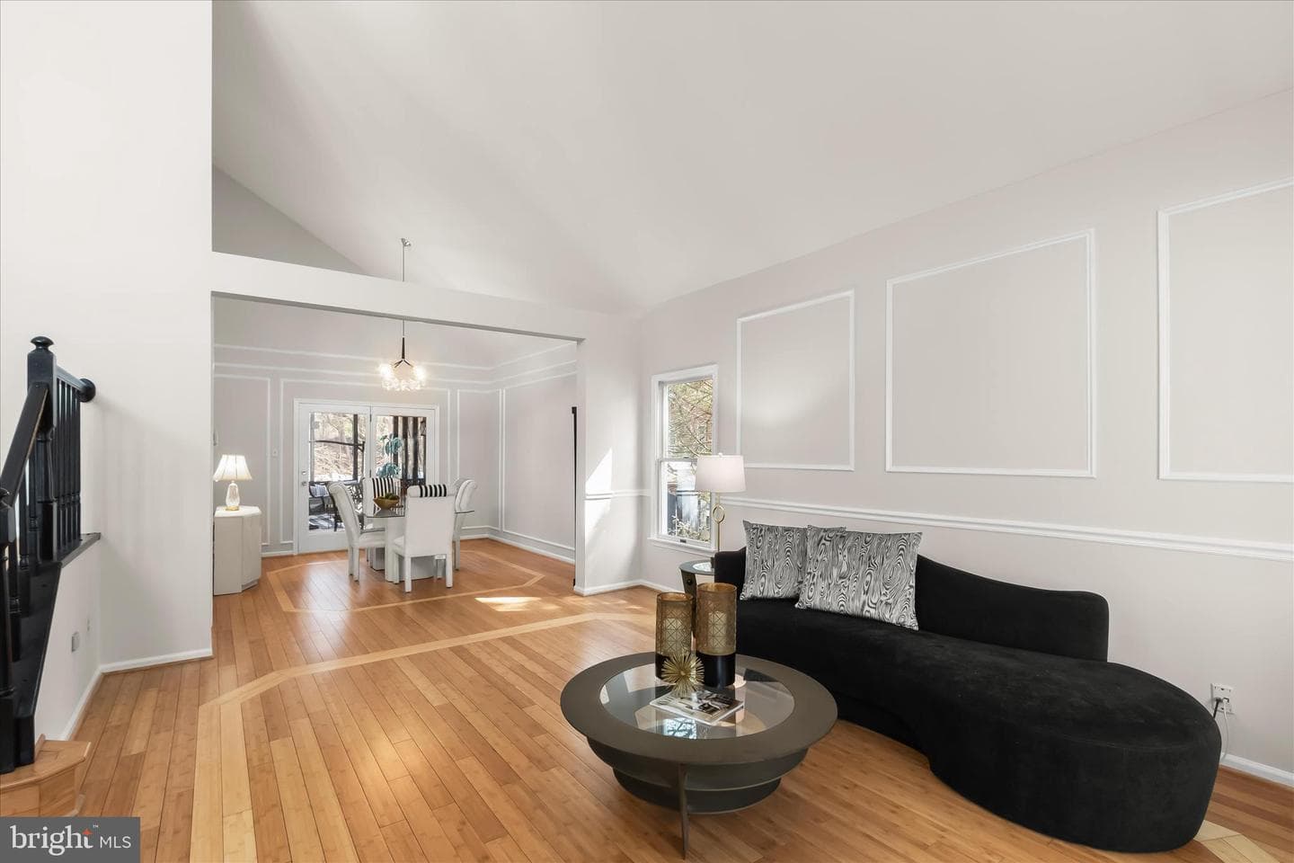 9606 Casper Court E photo 12