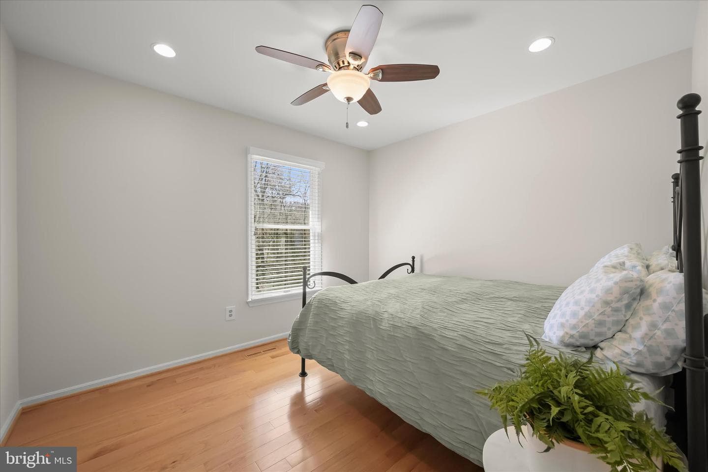 10153 Tanfield Court photo 40
