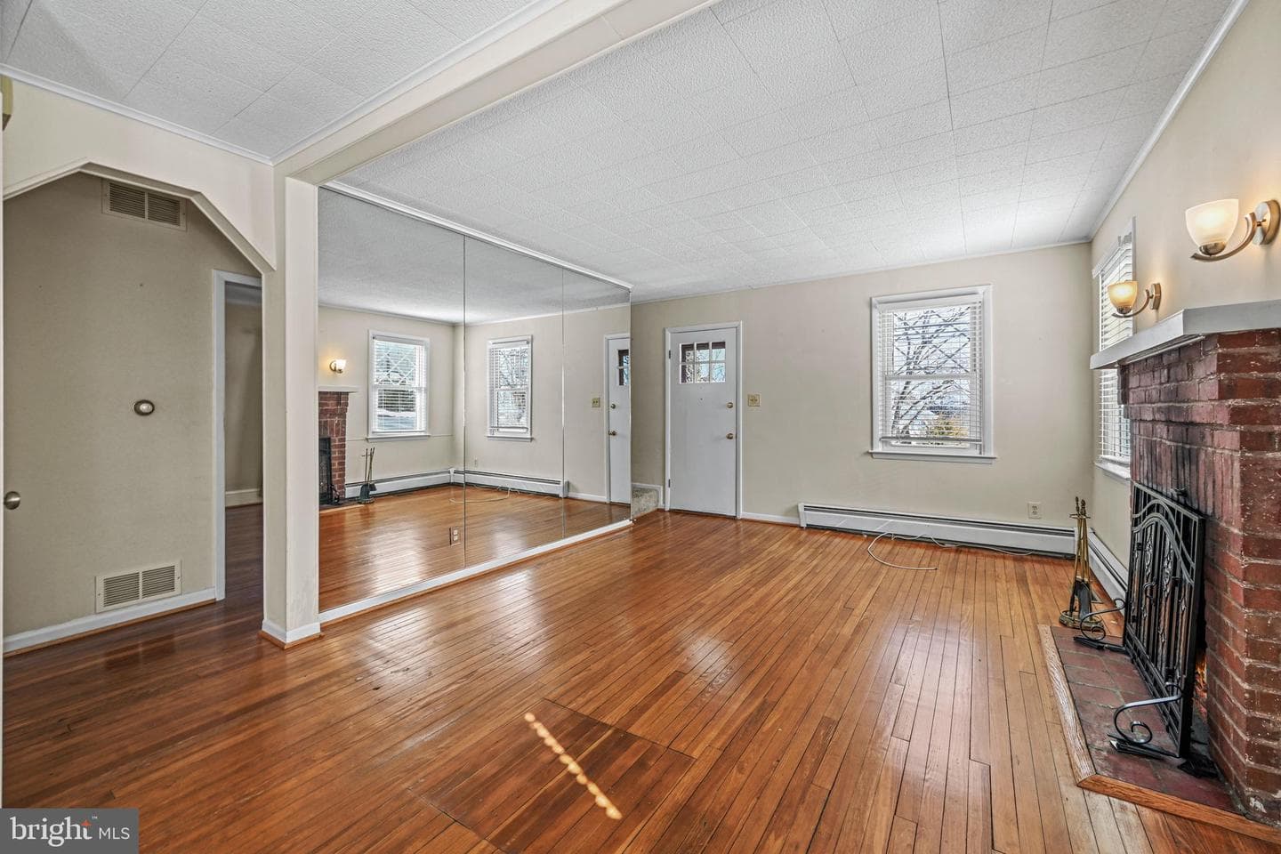 7362 Montgomery Road photo 9