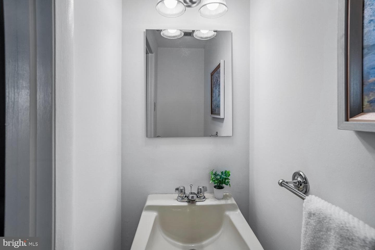 5209 Windmill Lane photo 37