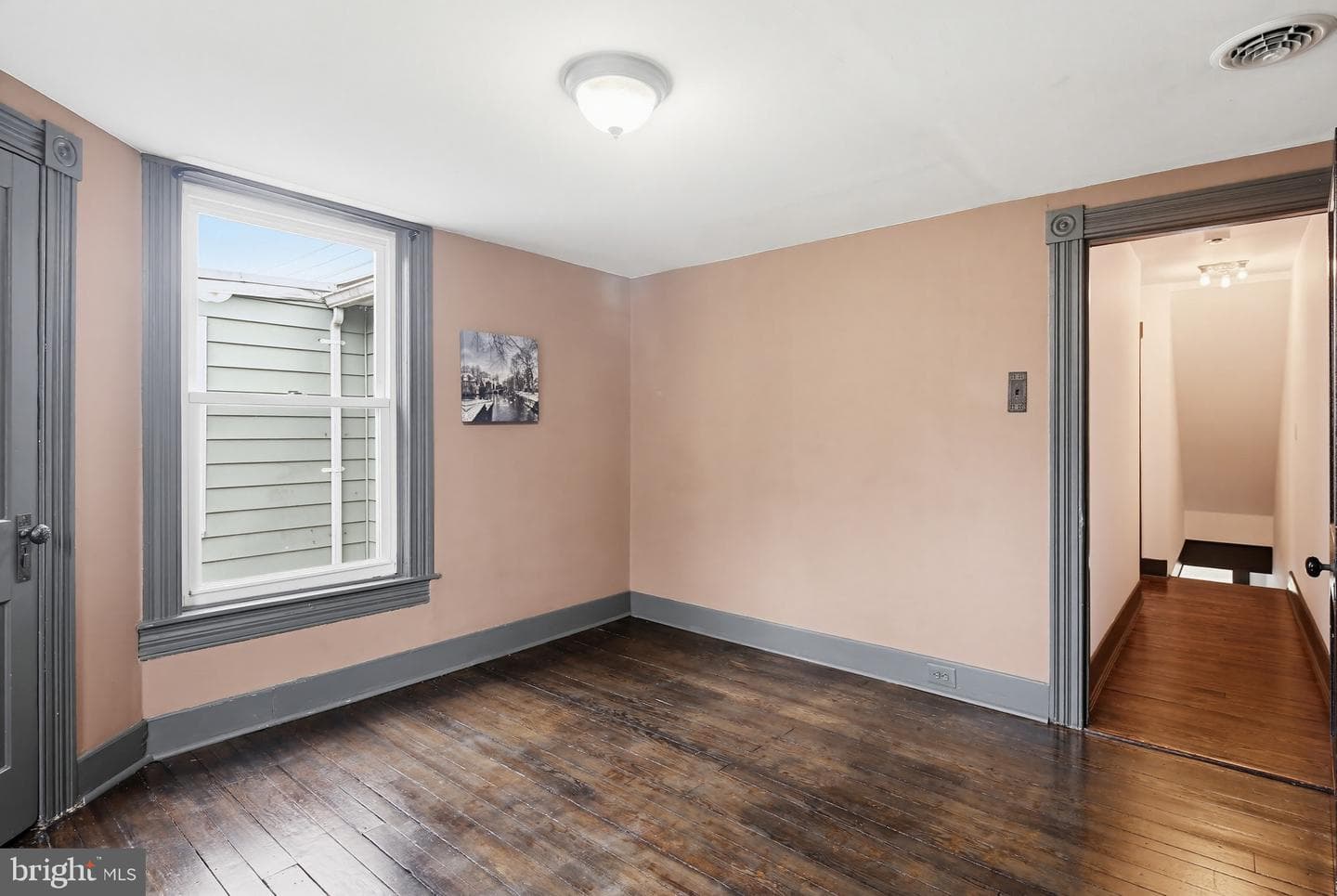 8556 Frederick Road photo 23