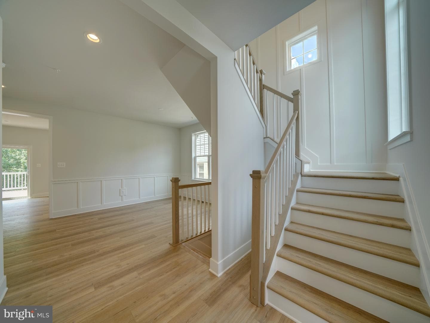 9425 Fairview Avenue photo 20