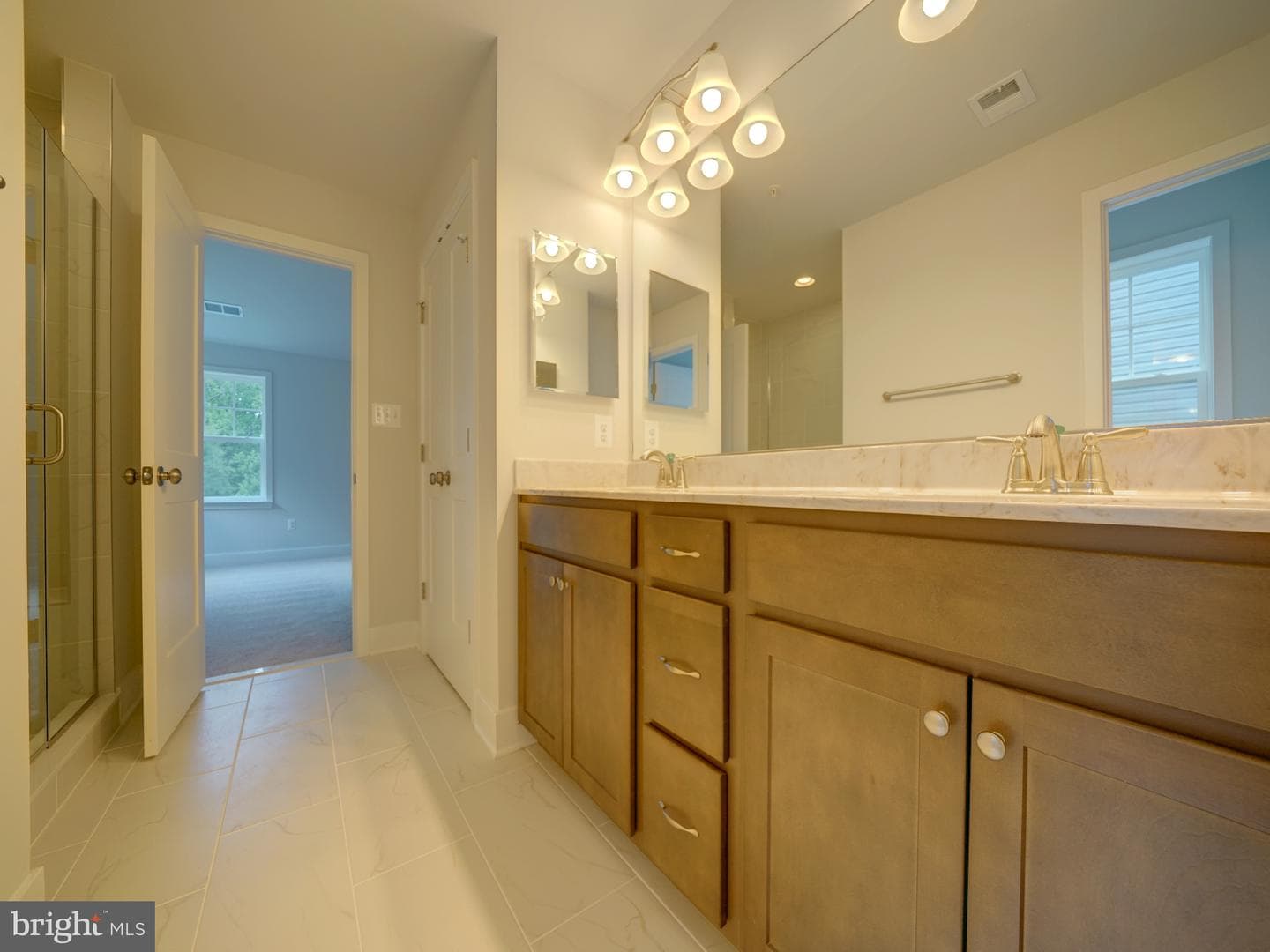 9425 Fairview Avenue photo 39