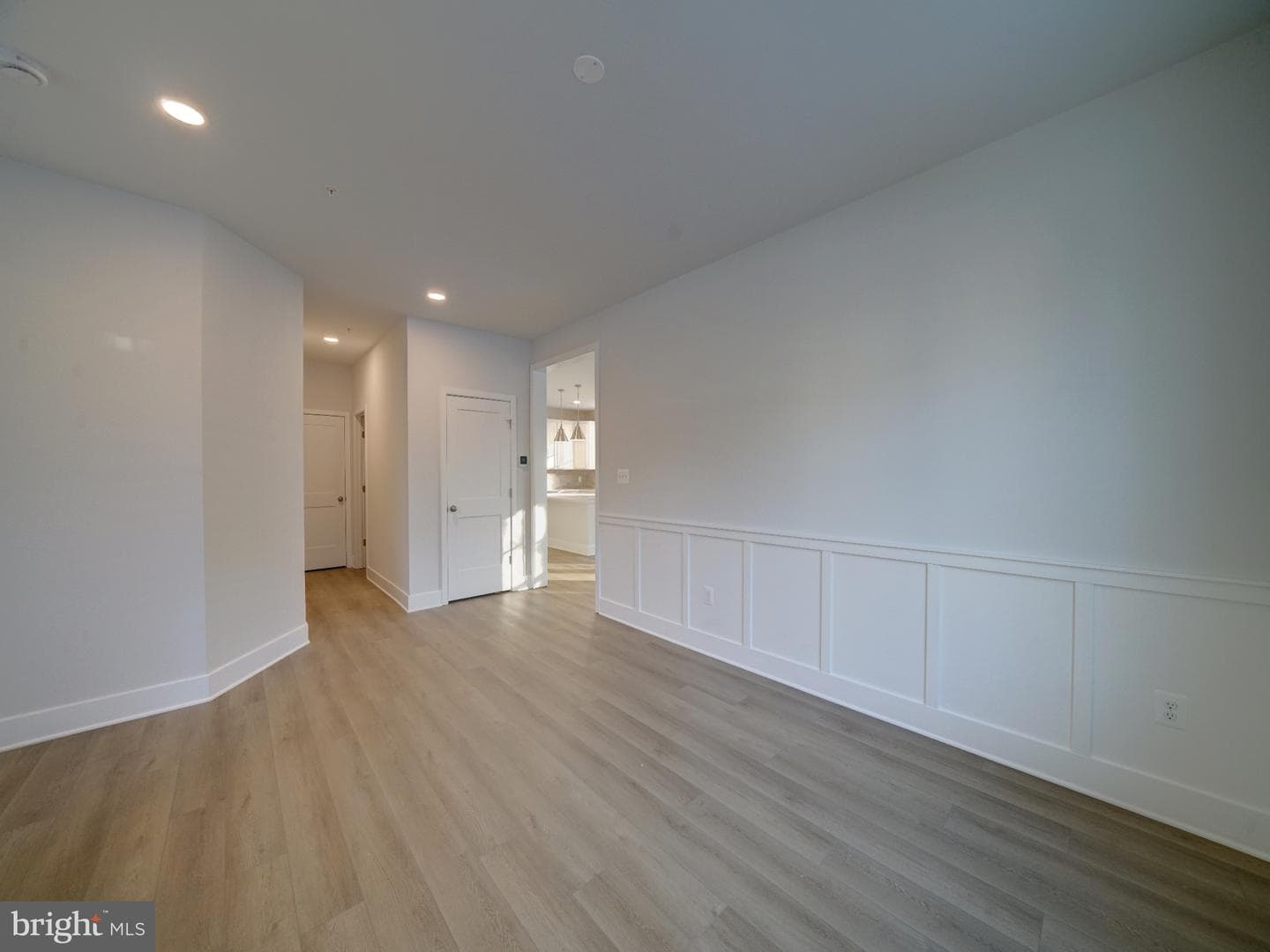 9425 Fairview Avenue photo 52
