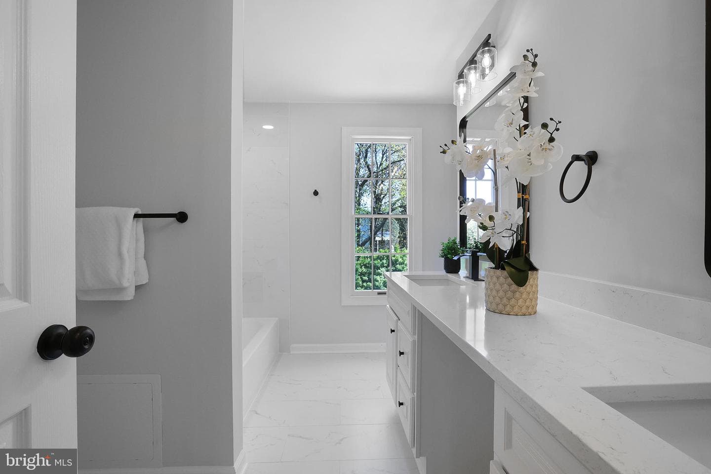10390 Stansfield Road photo 54
