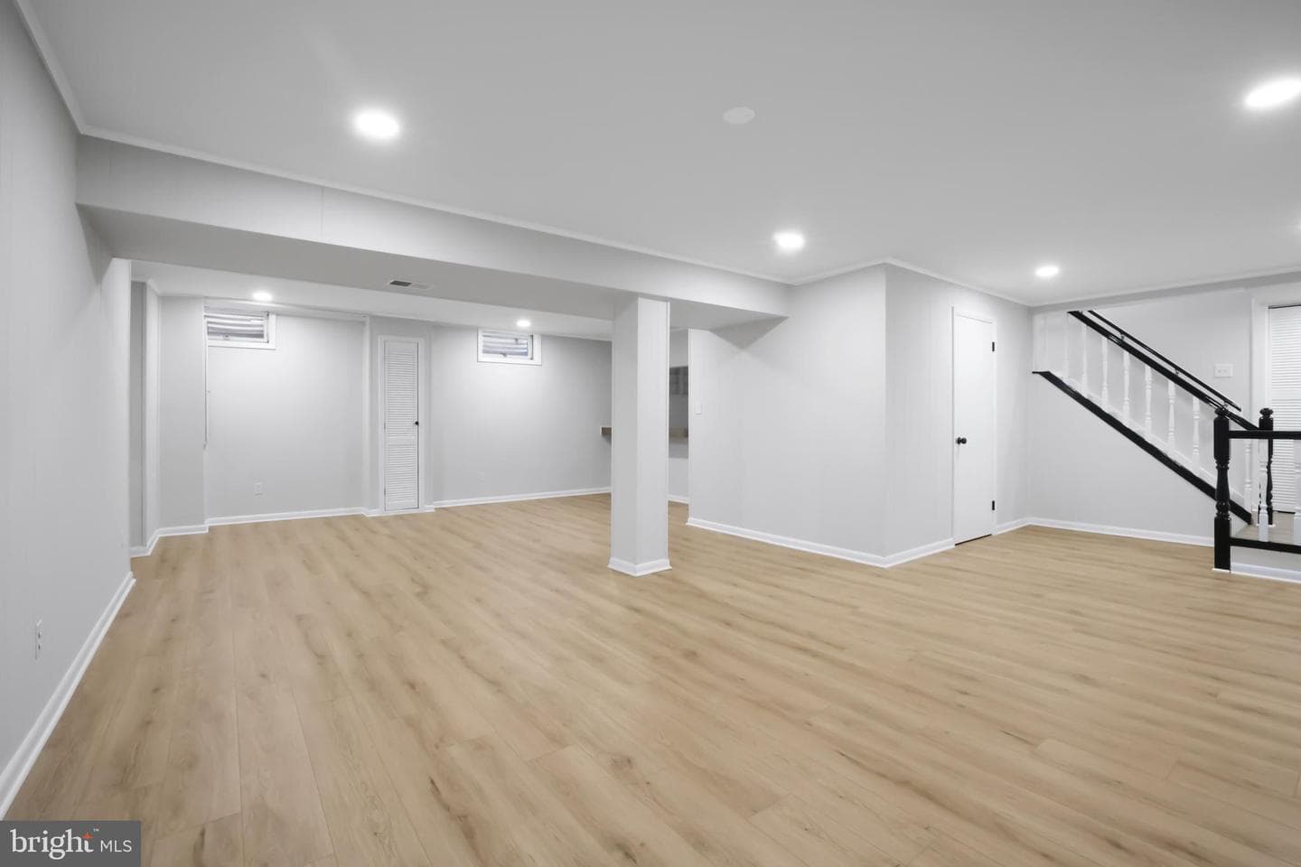 10390 Stansfield Road photo 61