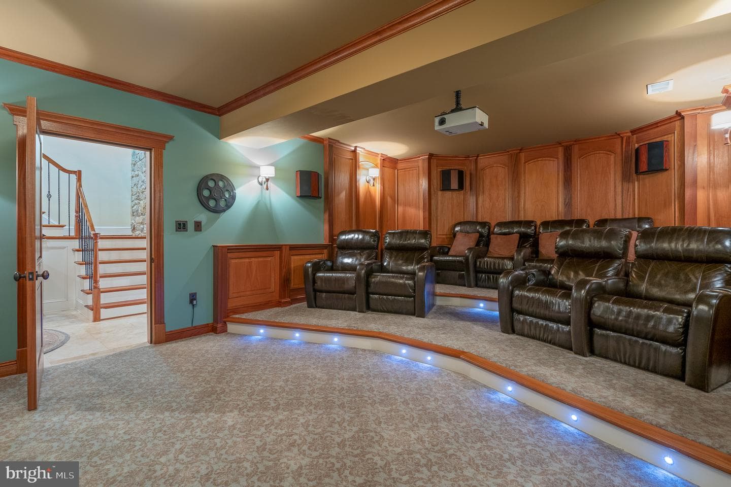 6821 Koandah Gardens photo 12
