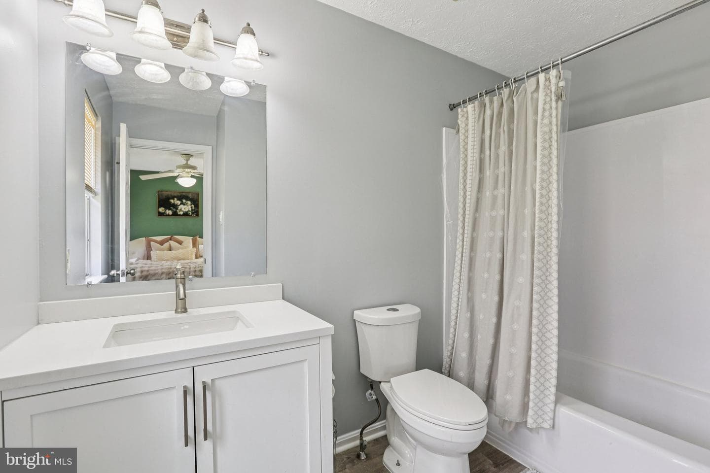 5720 Cedar Lane photo 18