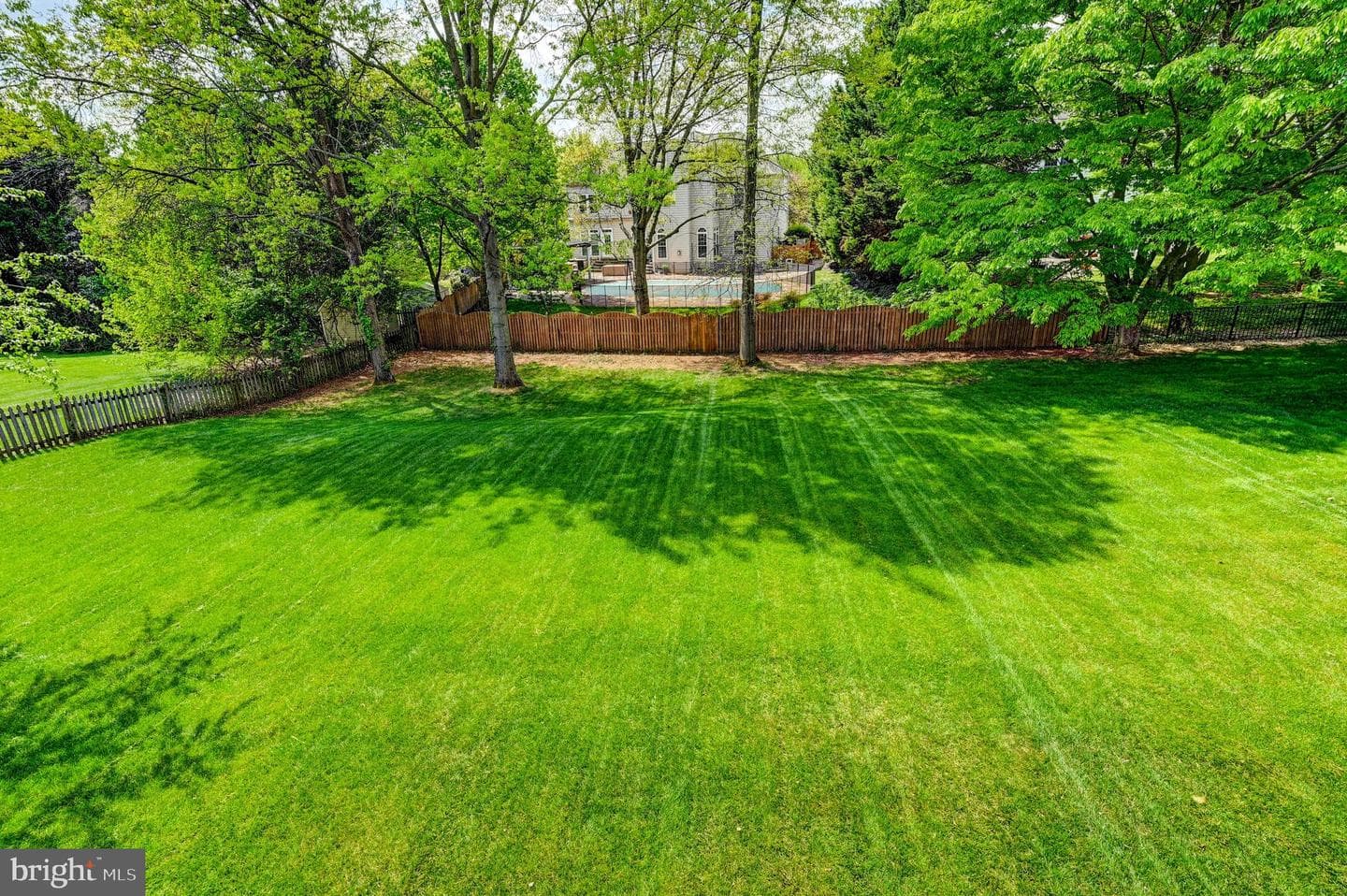 7116 Collingwood Court photo 24