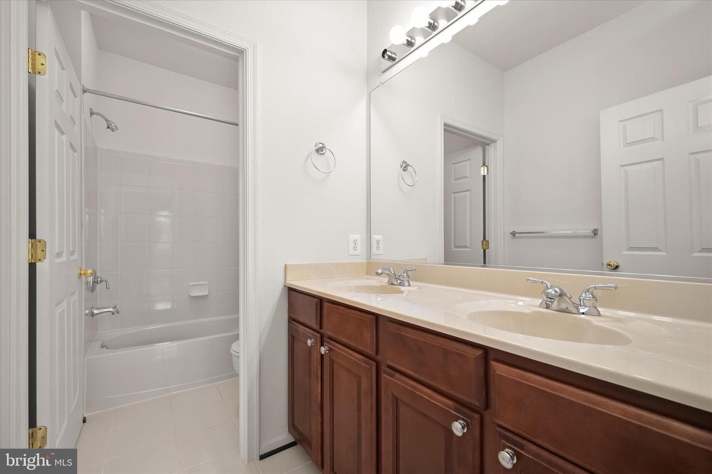 8736 Endless Ocean Way #24 photo 35