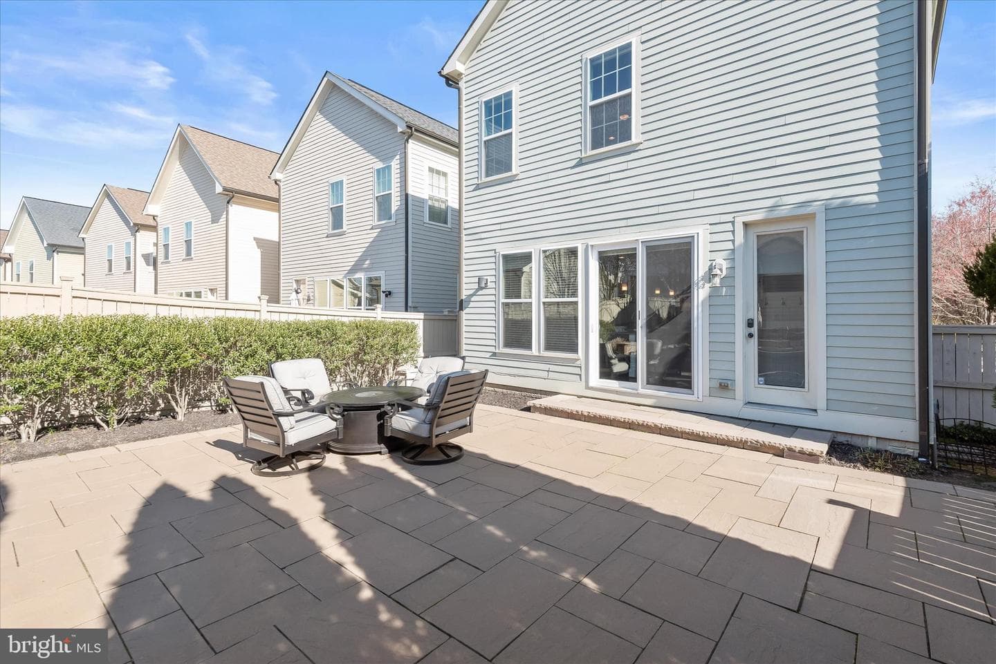 8820 Gunston Street photo 46