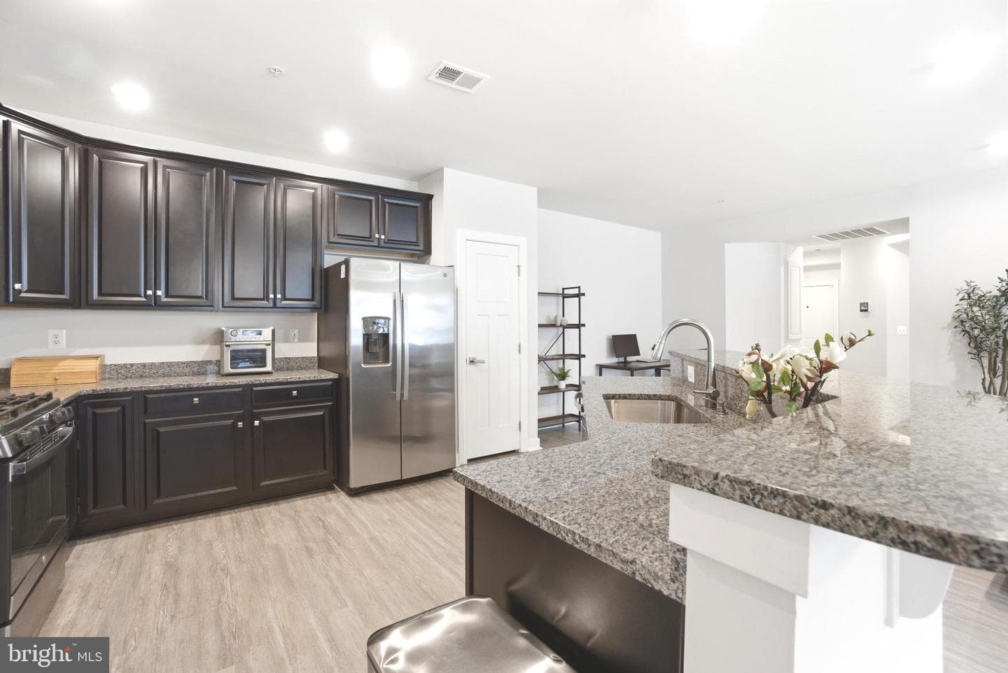 10020 Ruffian Way #a photo 6