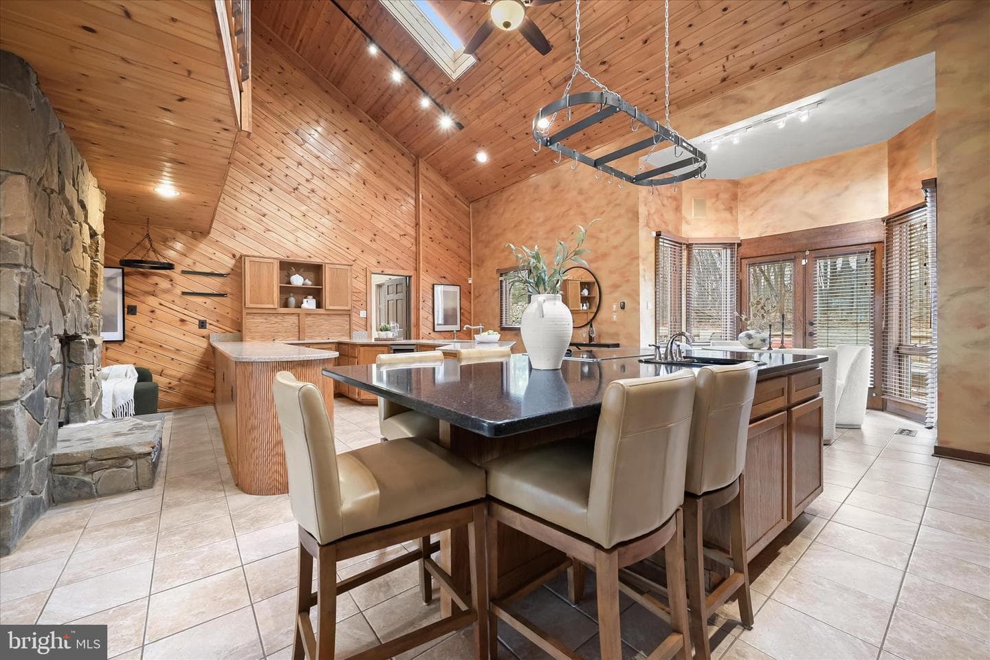 13304 Ridgewood Drive photo 16