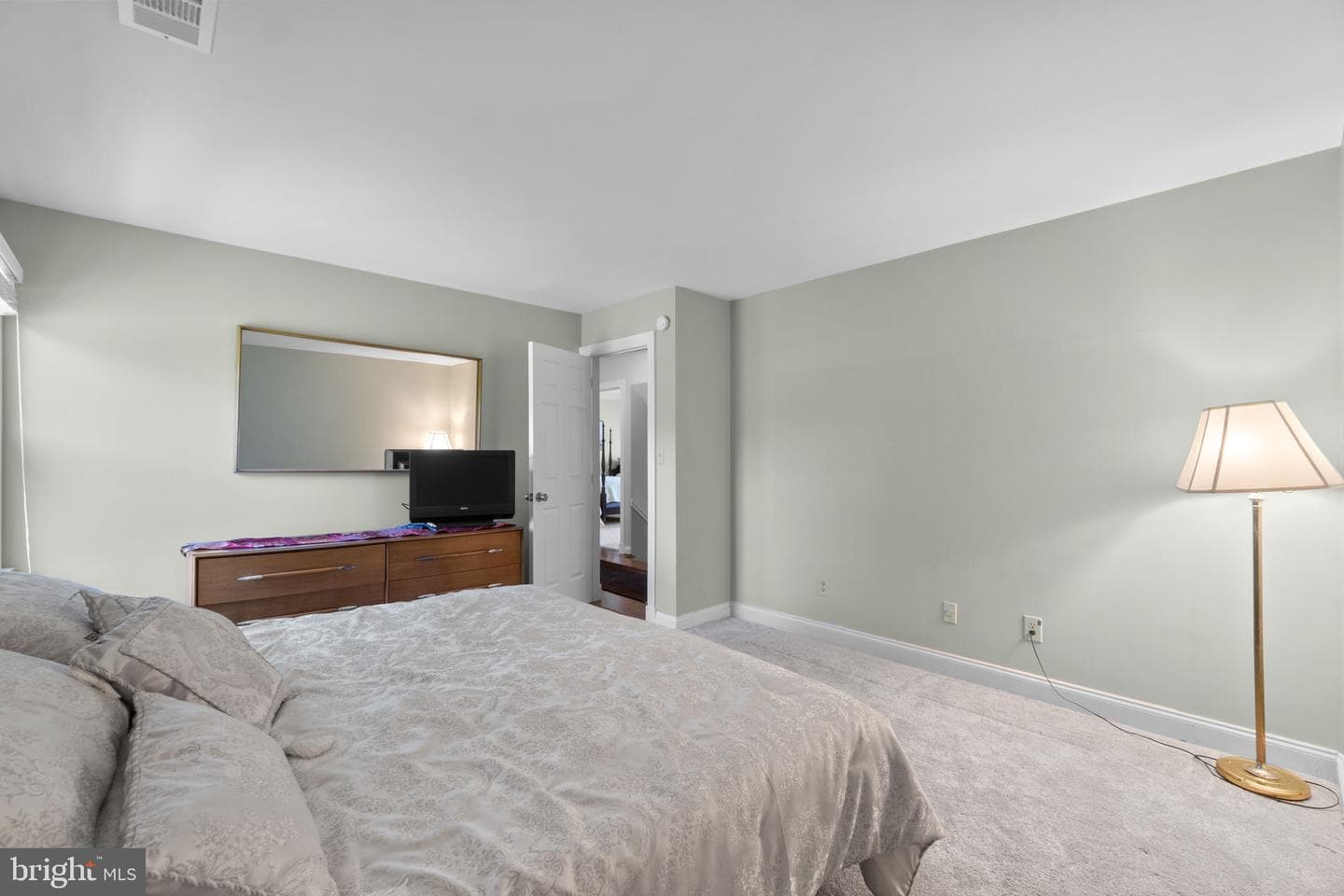 9048 Furrow Avenue photo 25