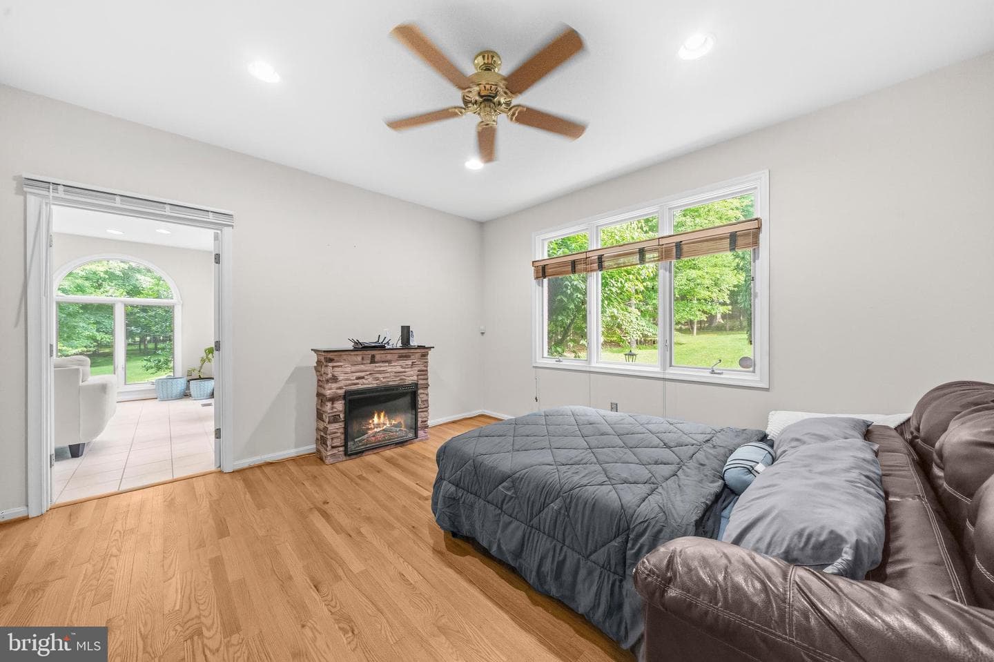 13849 Russell Zepp Drive photo 16
