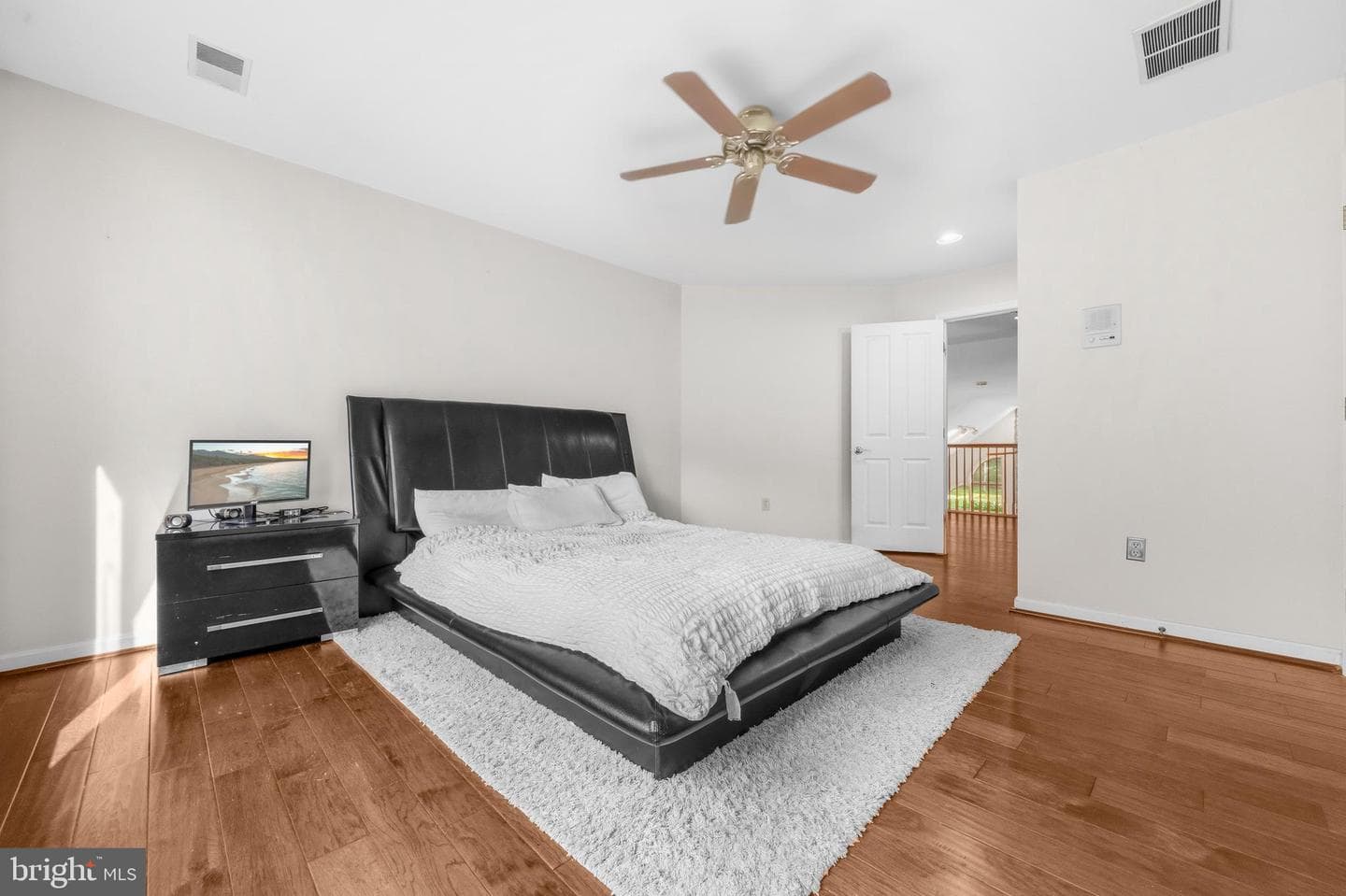 13849 Russell Zepp Drive photo 42