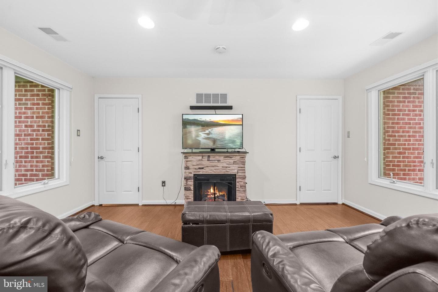 13849 Russell Zepp Drive photo 47