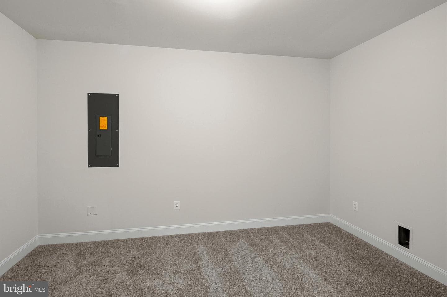 4484 Ilchester Road photo 36