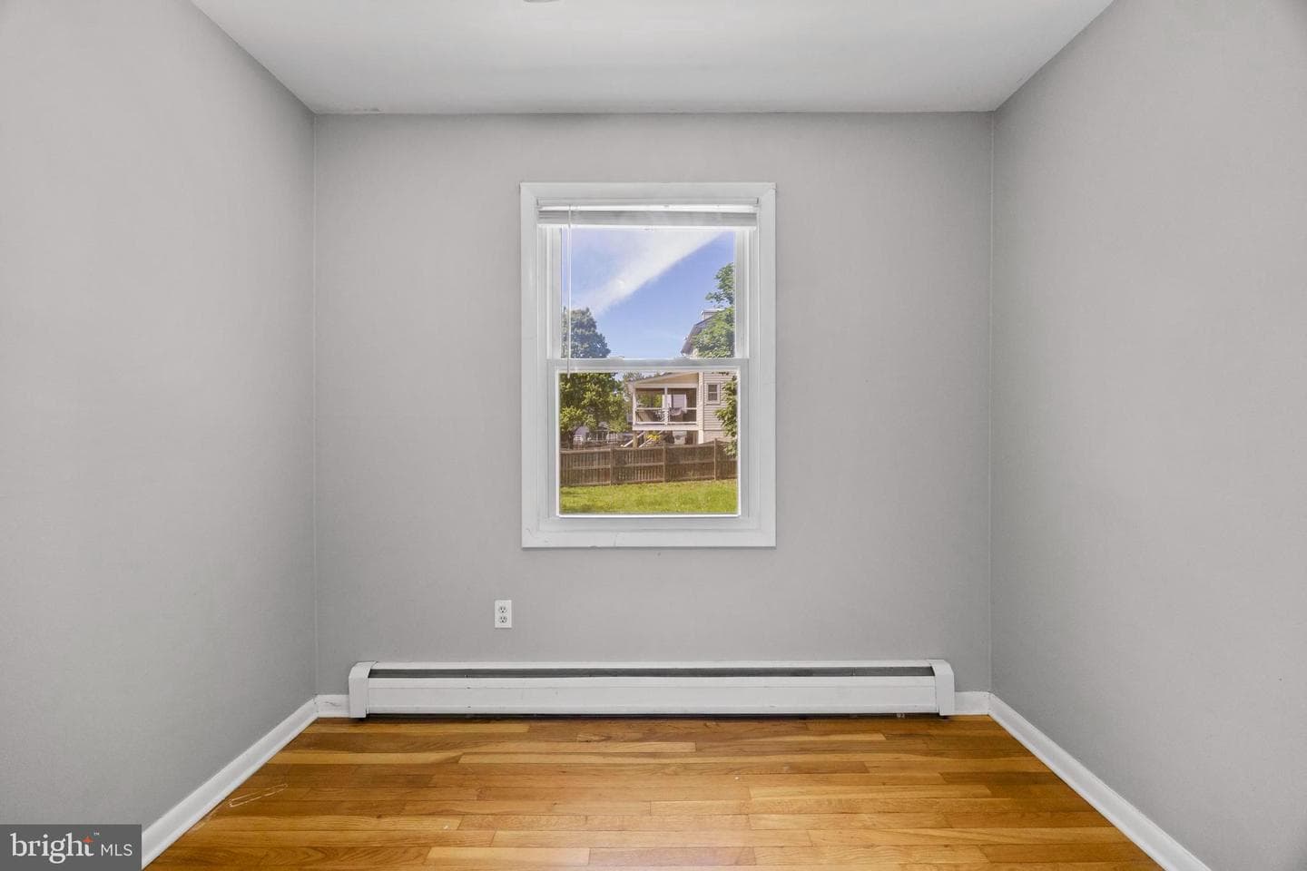 9425 Guilford Road photo 18