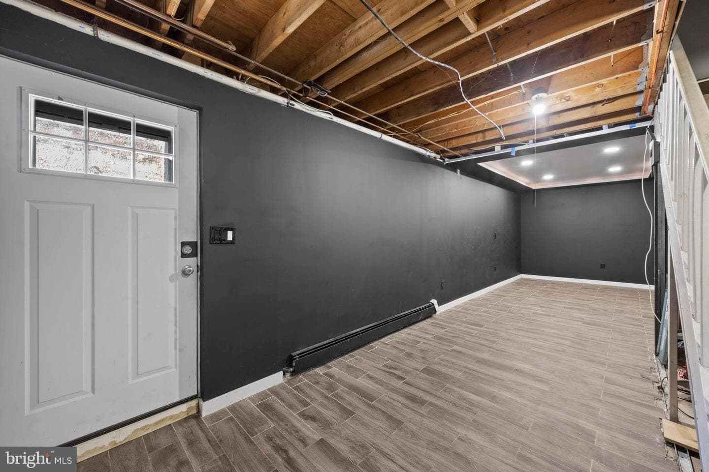 9425 Guilford Road photo 29