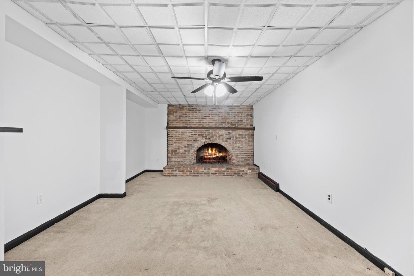 9425 Guilford Road photo 31