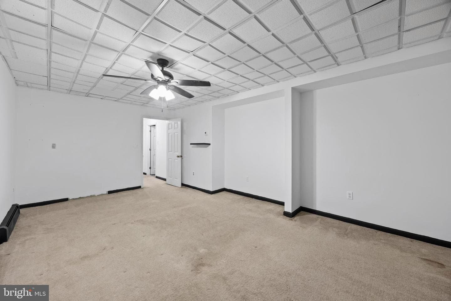 9425 Guilford Road photo 32