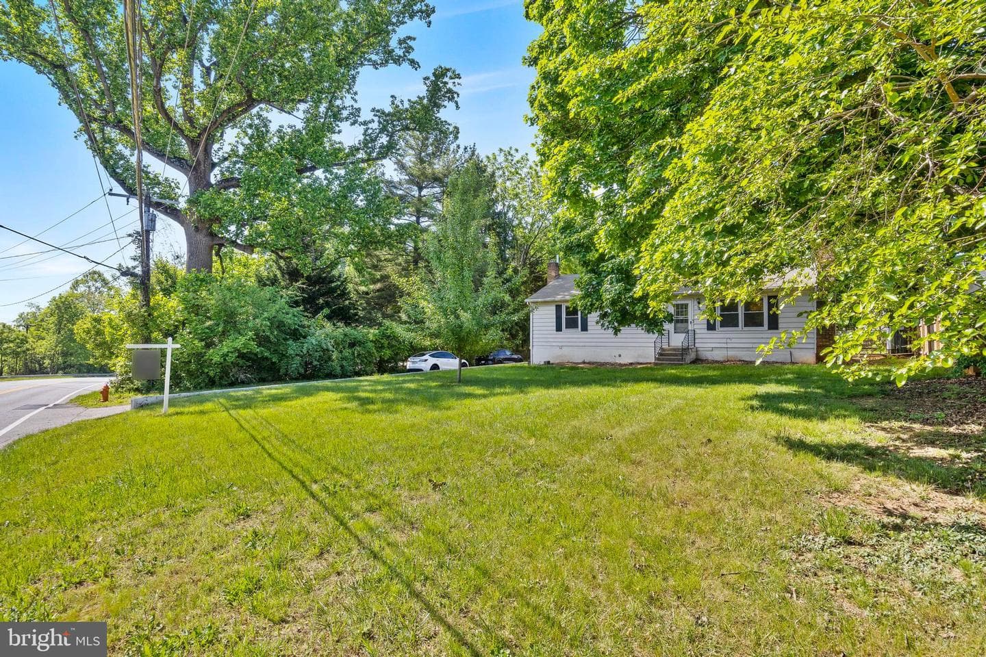 9425 Guilford Road photo 38