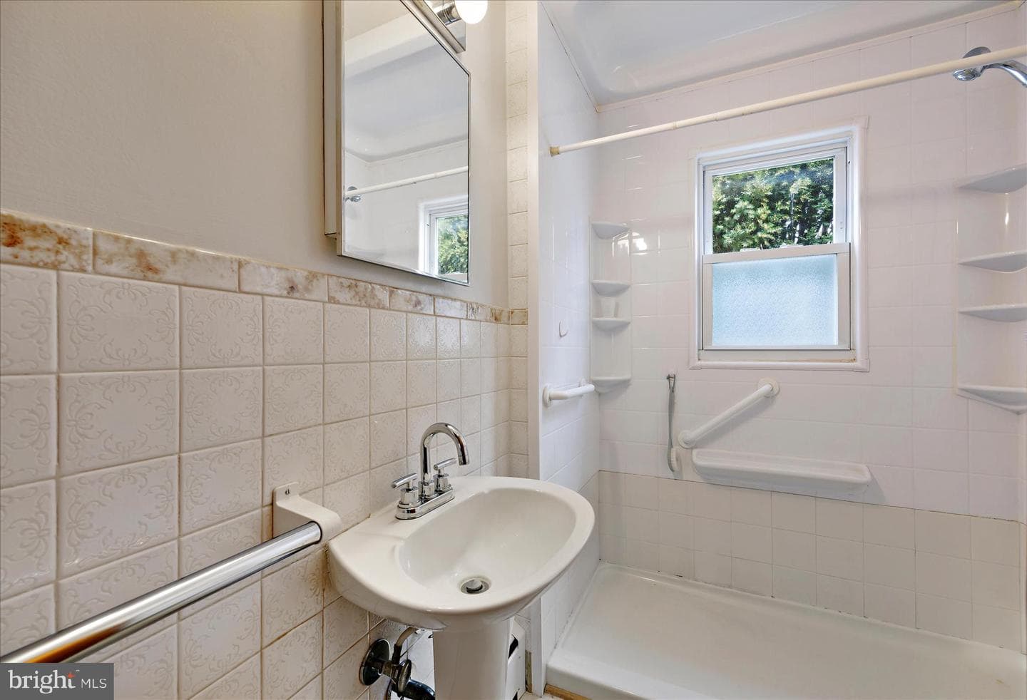 3630 Saint Johns Lane photo 24