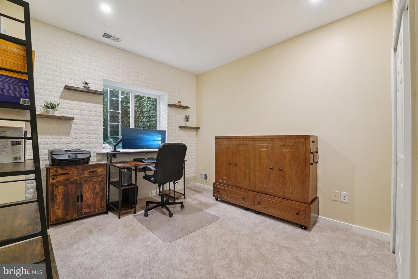 7054 Joann Khan Drive photo 23