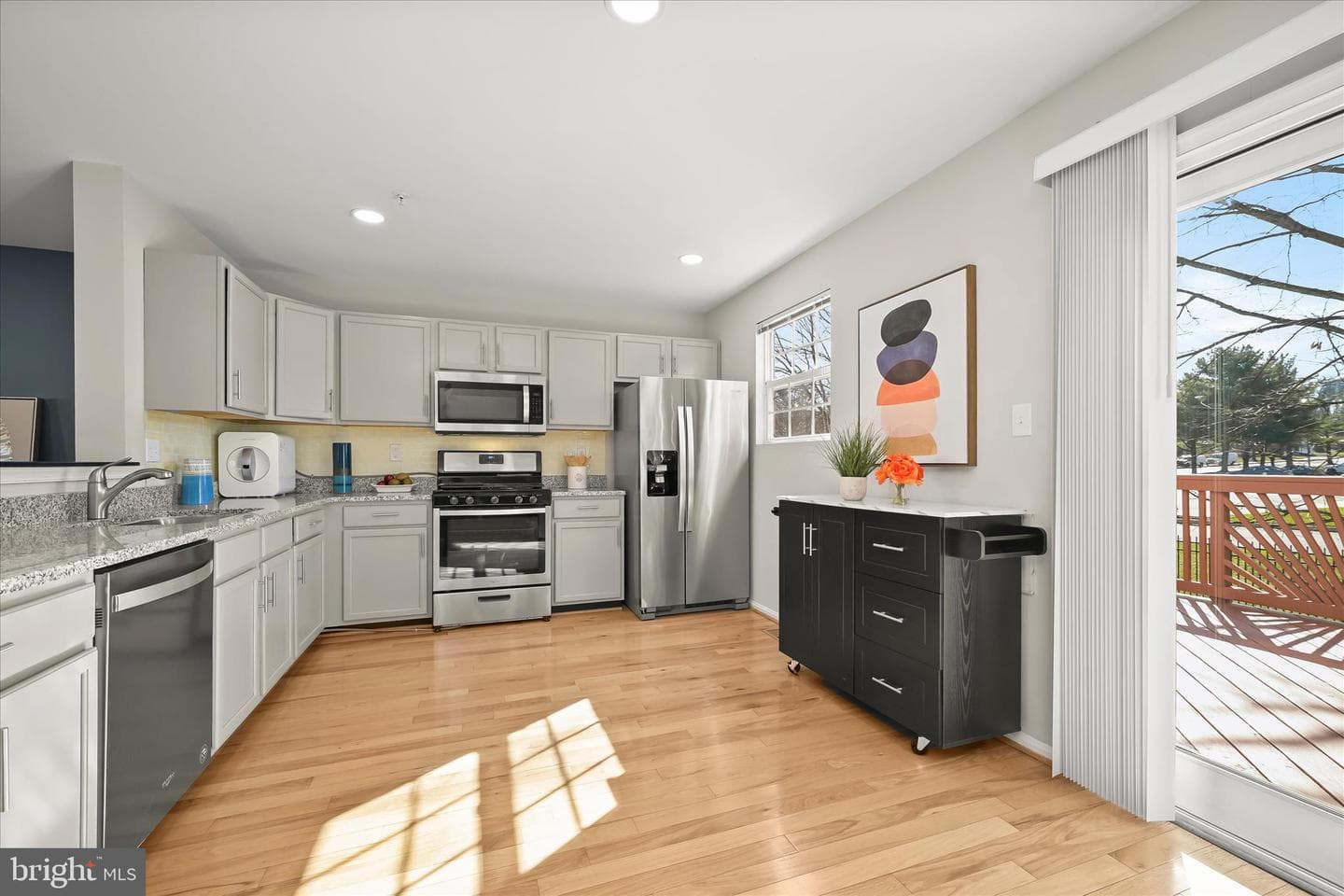 8811 Goose Landing Circle photo 11