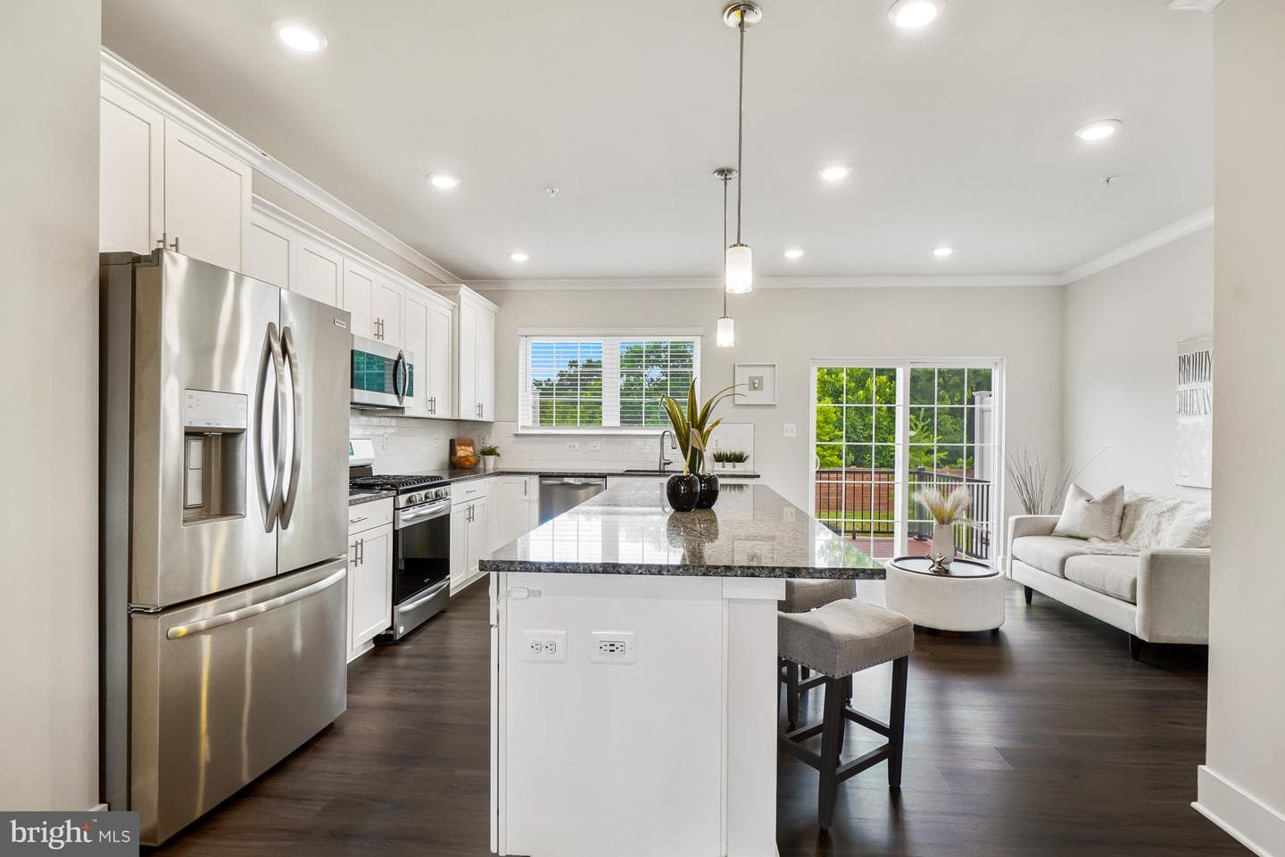8070 Potter Place photo 6