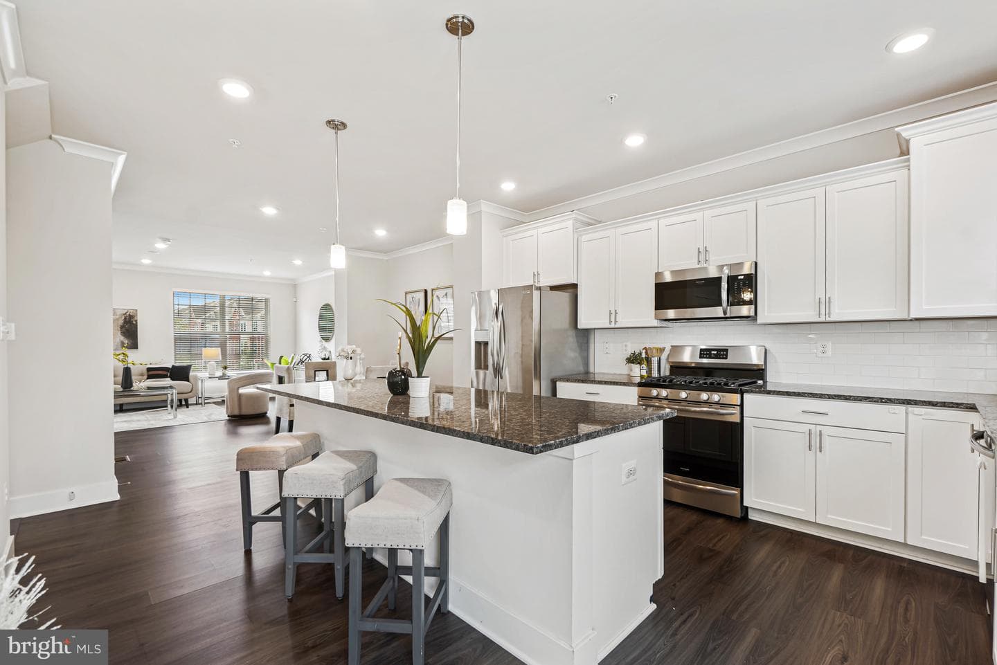 8070 Potter Place photo 9