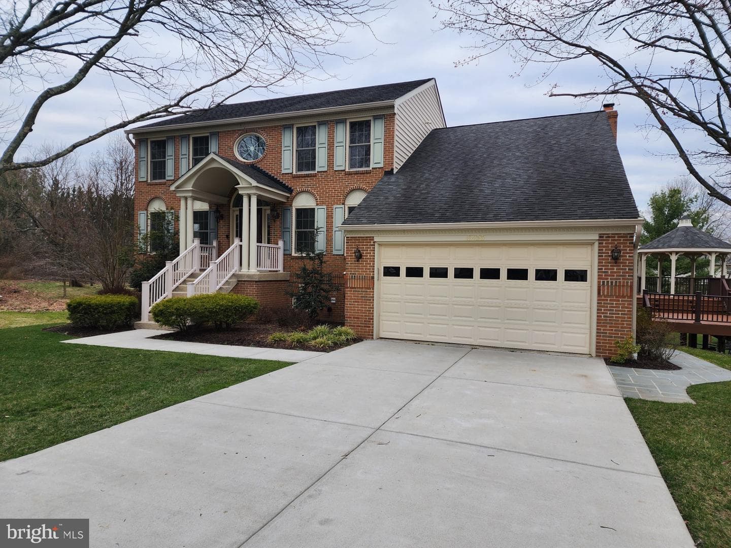 8456 Roberts Road