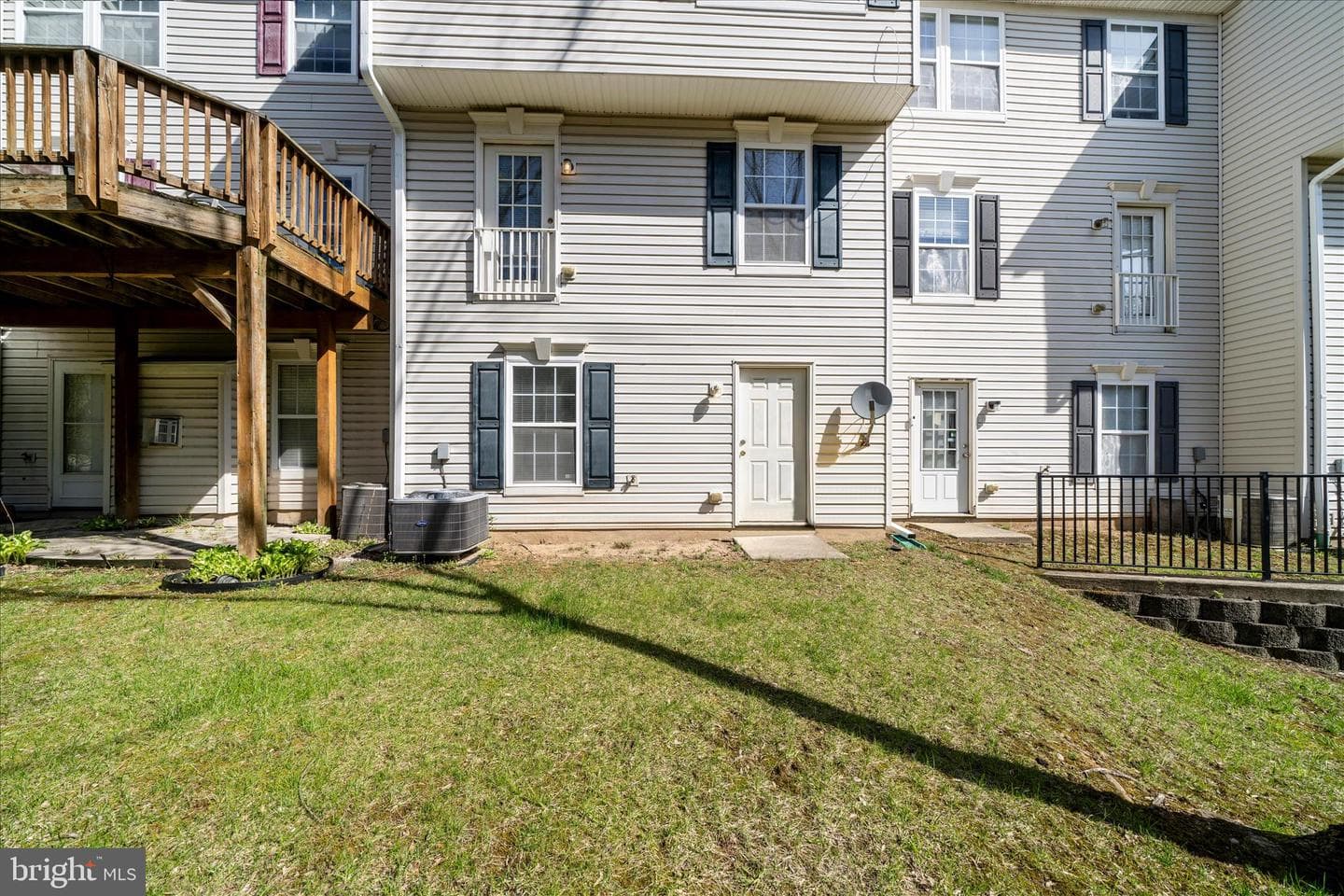 7704 English Oak Circle #10 photo 32