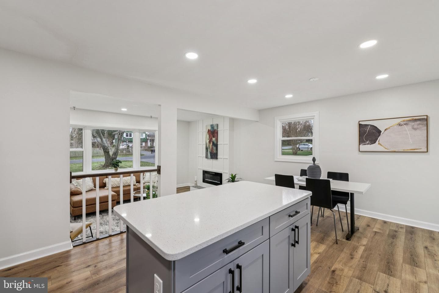9301 Millbrook Road photo 14