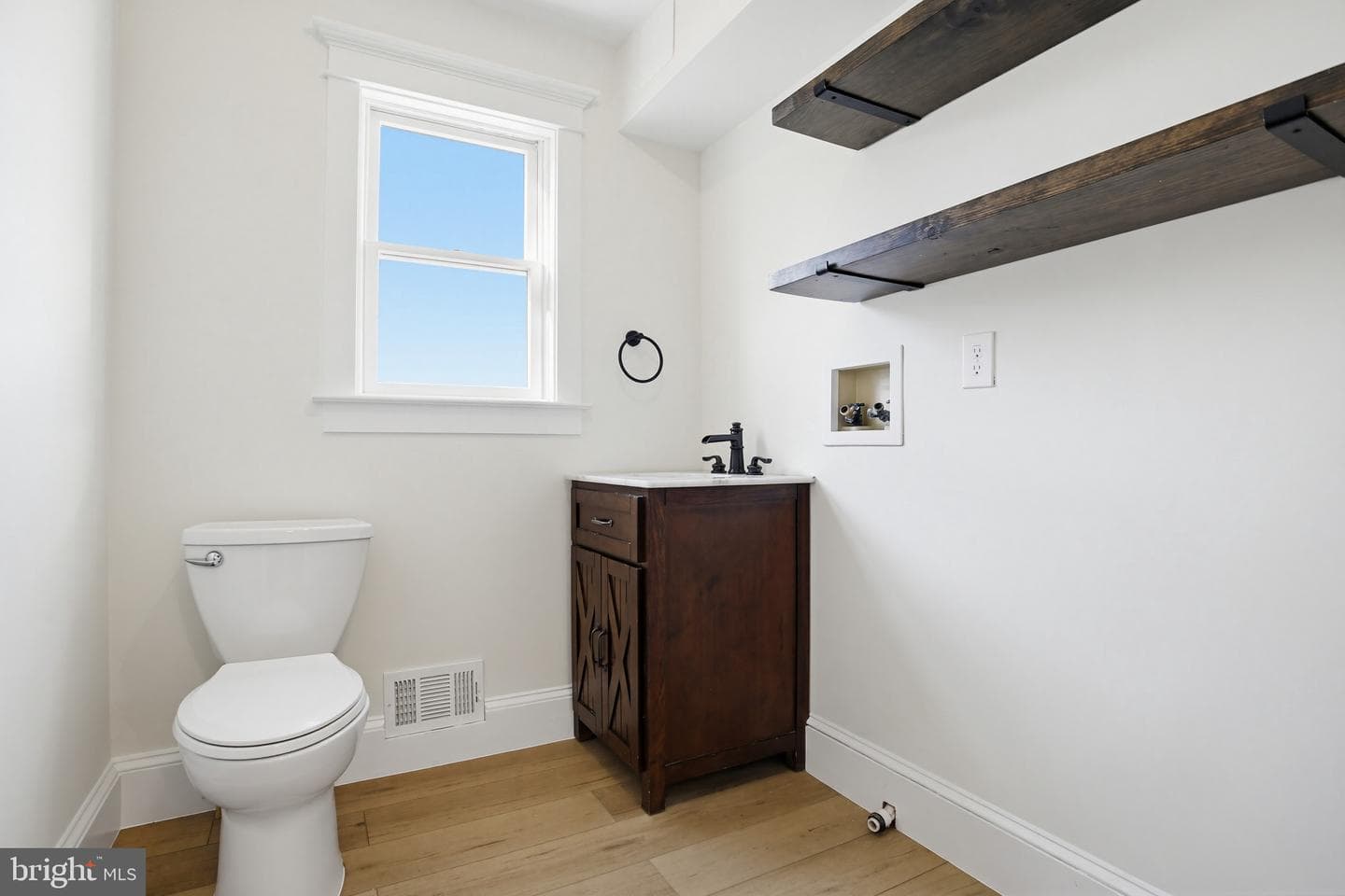 15005 Bushy Park Road photo 20