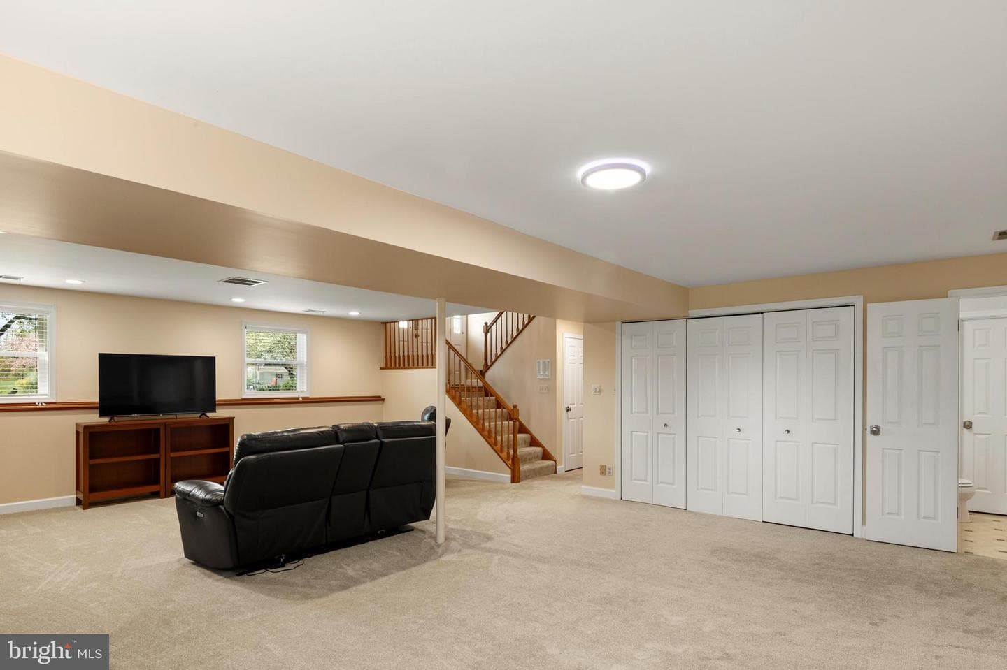 10630 Hesperian Drive photo 28