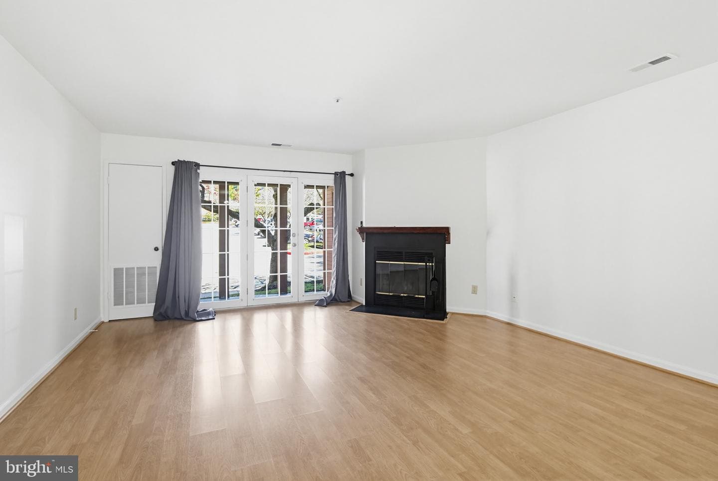4922 Columbia Road #4 photo 6