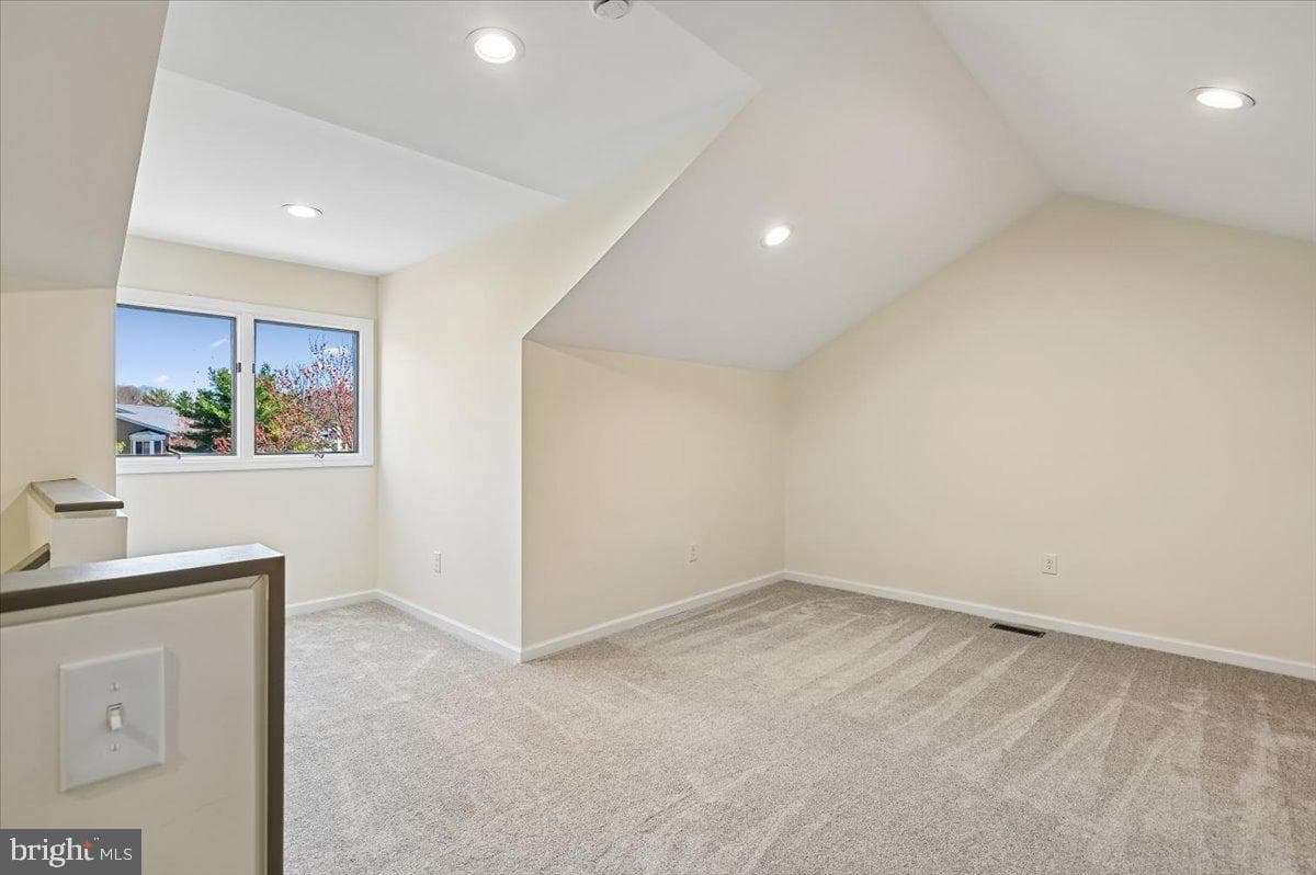 5097 Columbia Road #16 18 photo 33