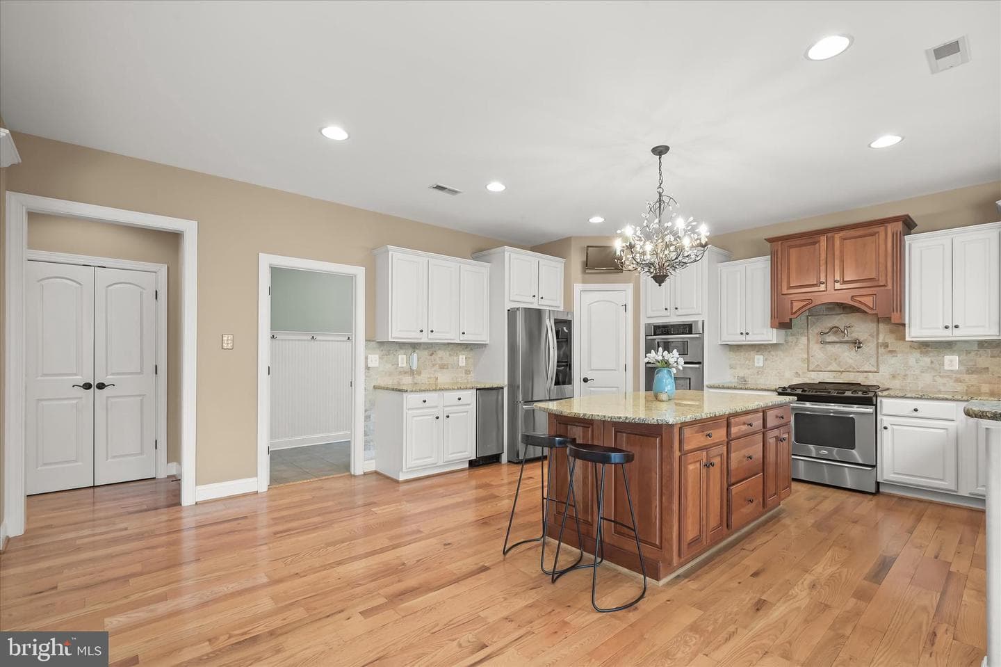 960 Hoods Mill Road photo 18