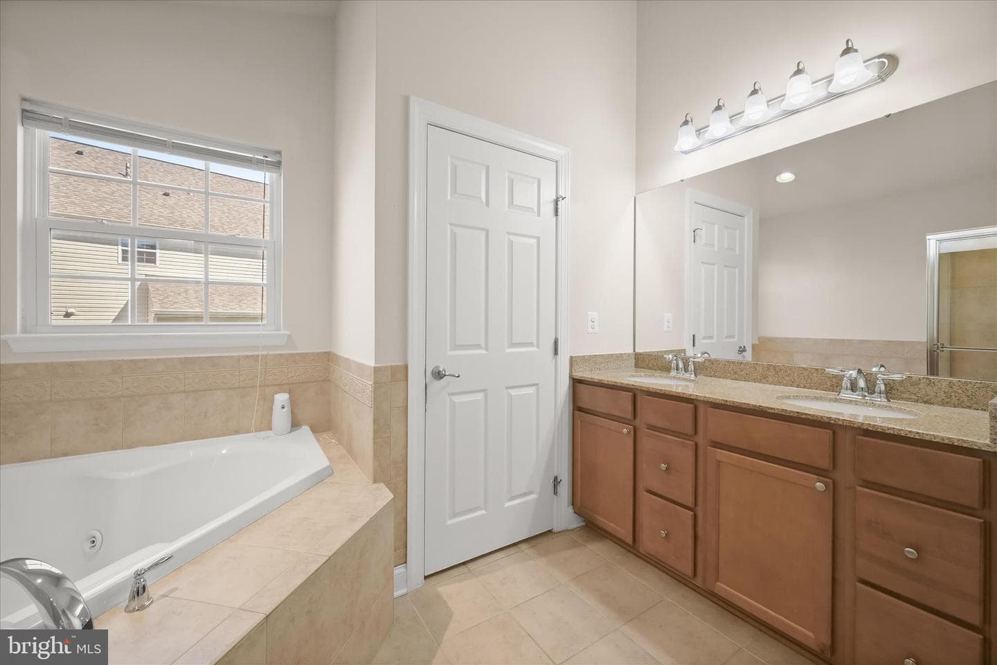 5818 Claremont Drive photo 47